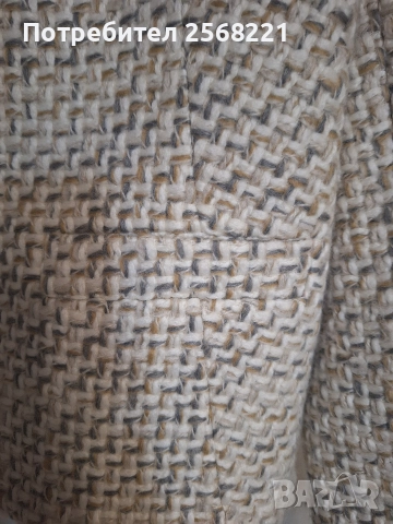 Продавам дамско сако/яке, снимка 2 - Сака - 52581144