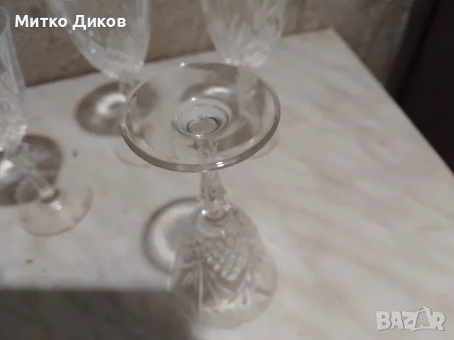 4 броя кристални чаши за вино нови маркови Н150мм долу фи 57мм горе 71ммни чаша Н-80мм около 200млл, снимка 6 - Сервизи - 56210682