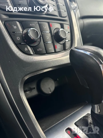 Opel Astra J, снимка 12 - Автомобили и джипове - 47540012