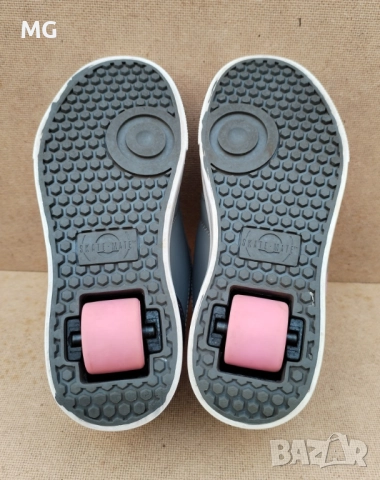 SkateMate by Heelys детски маратонки с колелца на петата # 32, снимка 11 - Ролери, кънки - 52676623