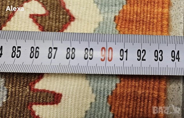 Чипровски килим Пилета 93 х 179 см ръчно тъкан вълна, снимка 3 - Килими - 52947706
