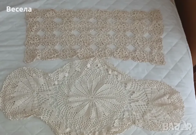 Лот от 2 карета плетени на една кука