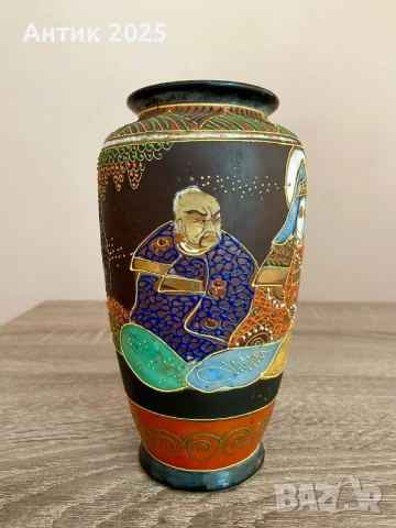 Антична японска ваза в стил Сацума (началото на XX век), снимка 3 - Вази - 50548588