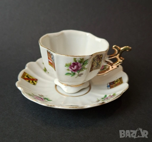 Порцеланова чаша за кафе с подложна чиния