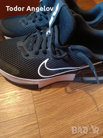 Оригинални маратонки Майк айрмакс, снимка 8 - Маратонки - 53293593