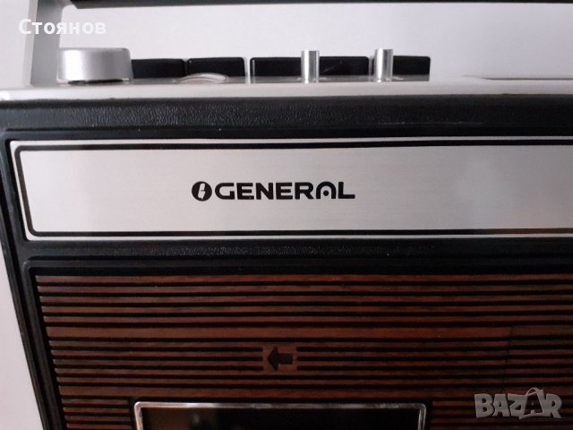GENERAL TFC-2480 Portable Radio Cassette Player Japan, снимка 3 - Радиокасетофони, транзистори - 37216528