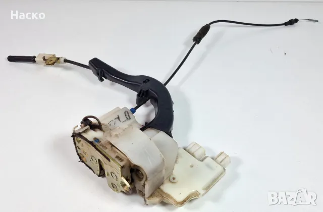 Предна Дясна Брава с Механизъм Централно Заключване Отключване Хонда Акорд 7 Honda Accord 2004-2008 