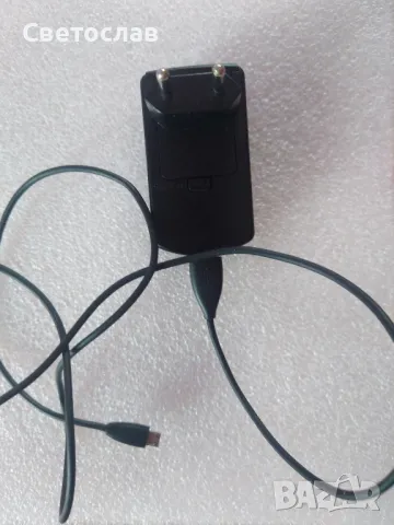 Зарядно устройство Sony AC-E0515 за 5V, снимка 2 - Друга електроника - 50008095