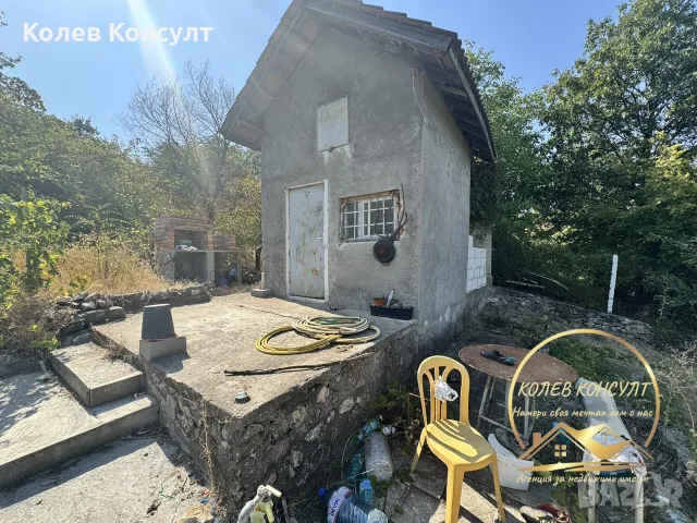 парцел с малка вила вилна зона Дурхана