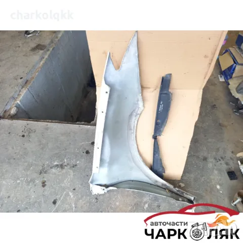 Калник ляв Рено Лагуна (б), снимка 2 - Части - 47876042