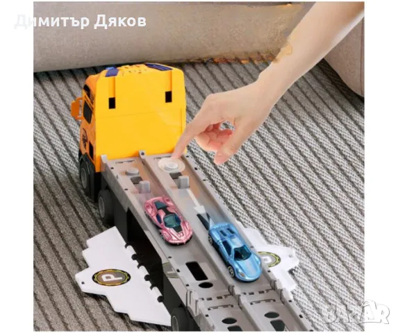 Трансформиращ се голям детски камион с рампа и колички, снимка 3 - Коли, камиони, мотори, писти - 48097263