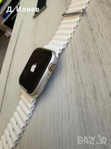 Apple Watch 7 series 45mm + 3 каишки, снимка 2 - Смарт гривни - 56075257