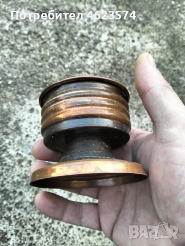 Меден свещник, снимка 4 - Антикварни и старинни предмети - 52839602