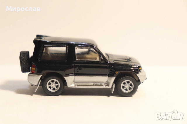 1:72 HONGWELL MITSUBISHI PAJERO ИГРАЧКА КОЛИЧКА МОДЕЛ, снимка 4 - Колекции - 52577613