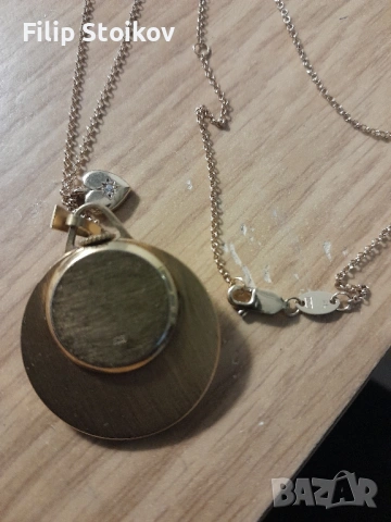 дамски часовник Слава позлатен медальон, снимка 2 - Дамски - 53057023