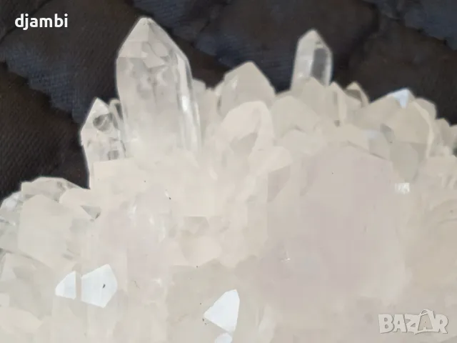 №223,Кварц,Кварцов Кристал,Планински кристал,Кристали и минерали,, снимка 2 - Декорация за дома - 48874343