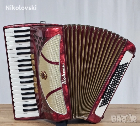Акордеон Hohner Lucia II P