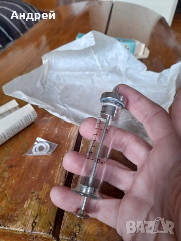 Стара стъклена спринцовка Chirana, снимка 5 - Други ценни предмети - 52296747