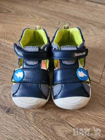 Детски сандали за прохождане Biomecanics, снимка 3 - Детски сандали и чехли - 51877973