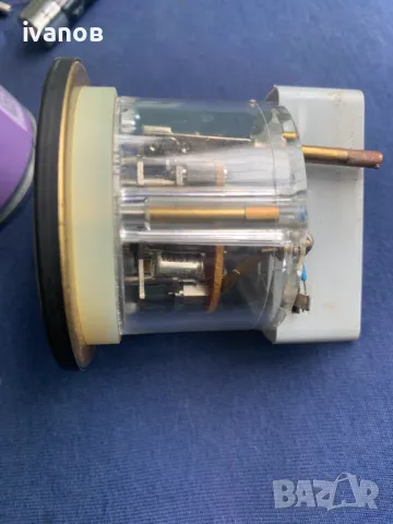 настолен часовник , снимка 11 - Антикварни и старинни предмети - 48933517