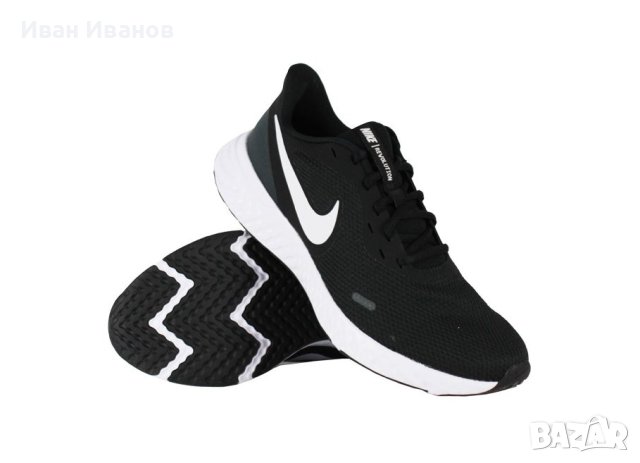 Маратонки Nike Revolution 5 номер 41,5 -42, снимка 3 - Маратонки - 44499440