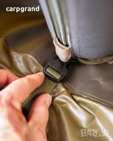 Палатка надуваема рамка Fox 2.5m x 2.5m, снимка 4 - Екипировка - 54162960