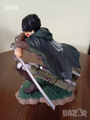 фигурка на леви / levi attack on titan , снимка 3 - Колекции - 52155827