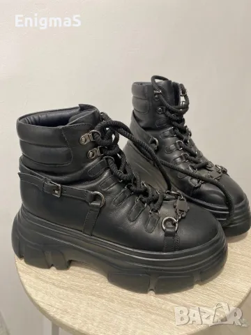 Боти естествена кожа, снимка 2 - Дамски боти - 48370433