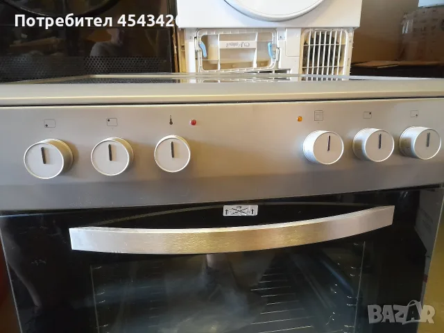 Нова! Стъклокерамична готварска печка Amica - 60 см, снимка 2 - Печки, фурни - 56339232