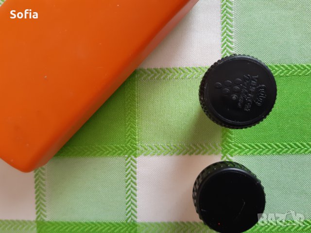 Колекция СОЦ: придобивки за почистване на масата от 80те и 2ве тапи за домашното пиво, снимка 2 - Колекции - 32180753