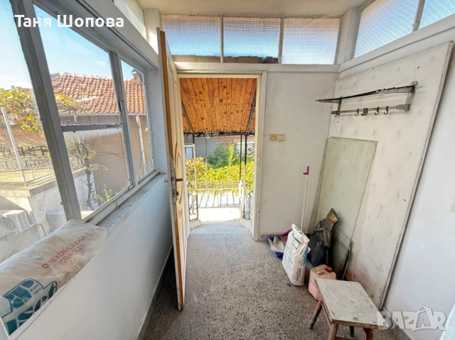 Втори етаж от къща за продажба със самостоятелен вход за продажба в град Петрич, снимка 18 - Етаж от къща - 51917543