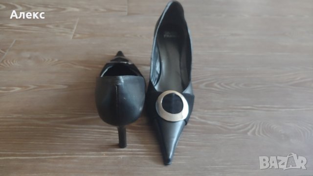 Кожени обувки с кръгла катарама, снимка 4 - Дамски елегантни обувки - 29709504