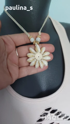 Четири различни броя / Дамски топ тип потник или бюстие , снимка 6 - Корсети, бюстиета, топове - 51400254