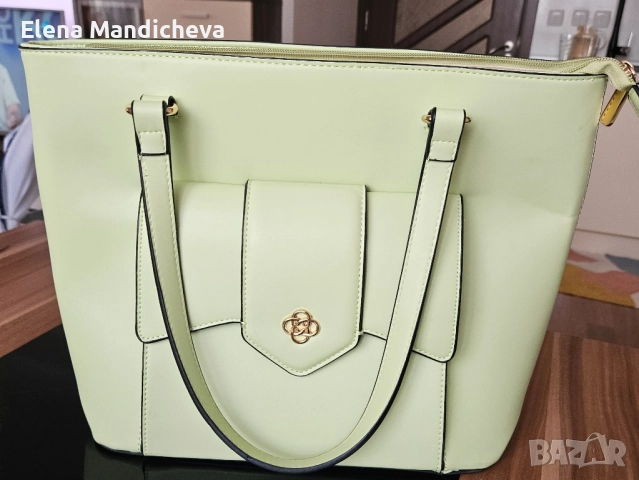 Кожена чанта за рамо с две дръжки външен джоб с капак регулируема презрамка и вътрешни отделения, снимка 4 - Чанти - 52485059