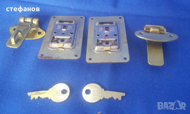 Винтидж ключалки за куфар нови английски  CHENEY england, снимка 2 - Антикварни и старинни предмети - 29500198
