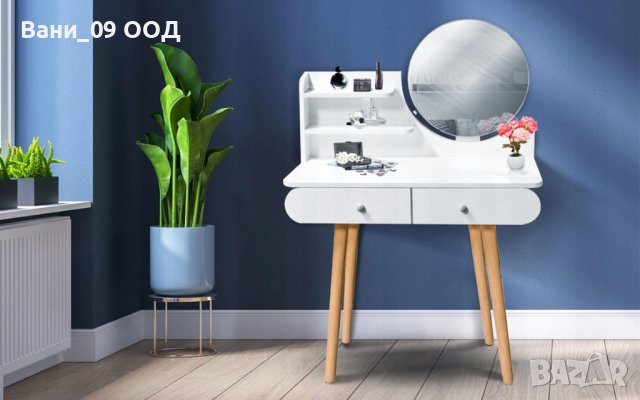 Приказна тоалетка в бял цвят, с кръгло огледало, снимка 1 - Тоалетки - 39494400