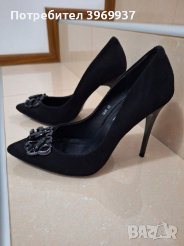 Нови Дамски Обувки, снимка 2 - Дамски елегантни обувки - 44516423
