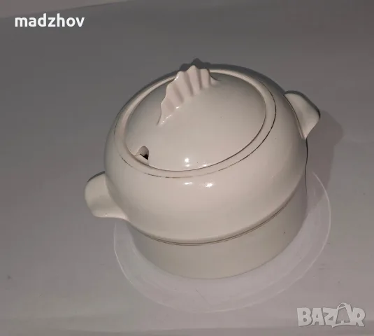 Стар съветски супник