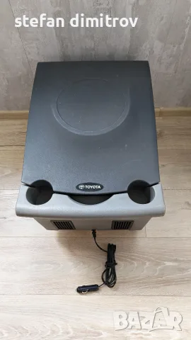 Преносим хладилник Toyota/Dometic AP250 25L