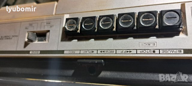 Hitachi, снимка 7 - Радиокасетофони, транзистори - 38171781