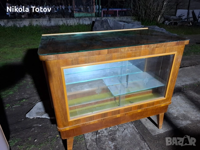 Продават се старинни шкафове, снимка 4 - Антикварни и старинни предмети - 54046408