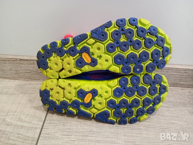 New Balance Minimus 10v2 дамски маратонки за бягане номер 37,5 стелка 24 см, снимка 4 - Маратонки - 53916420