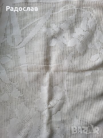 Продавам бяла дантелена покривка за маса, снимка 3 - Покривки за маси - 42129040