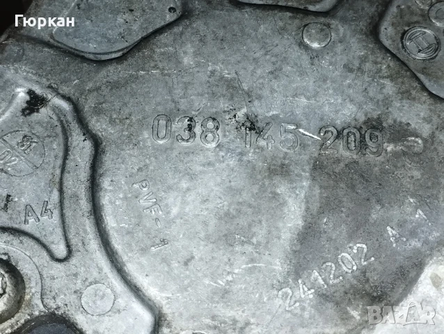 VW Golf 5 - VW Caddy 1.9 TDI Вакум Помпа      038 145 209 , снимка 2 - Части - 51022799