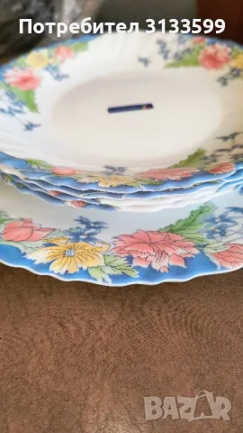 Плато и четири чинии за торта на Luminarc Made in France , снимка 2 - Чинии - 49841102