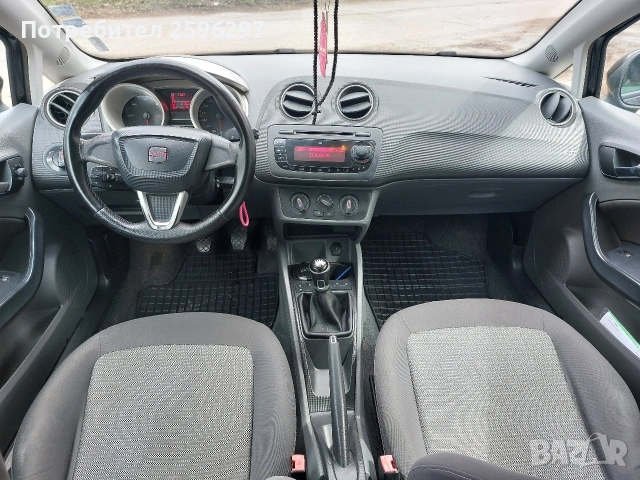 Seat Ibiza, снимка 8 - Автомобили и джипове - 54048673