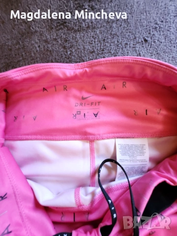 Nike спортен клин, снимка 3 - Клинове - 53285252