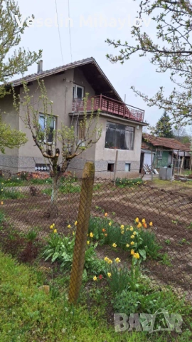 Продава се къща в с. Долни Вит, област Плевен, снимка 2 - Къщи - 54182790