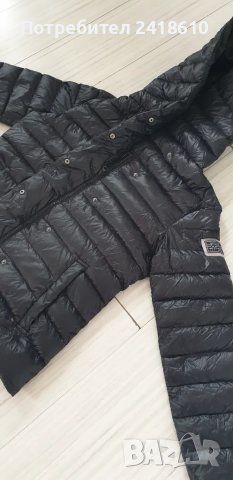 Diesel Womens Down Jacket Size M ОРИГИНАЛ! Дамско Плътно пухено Яке!, снимка 10 - Якета - 48753331