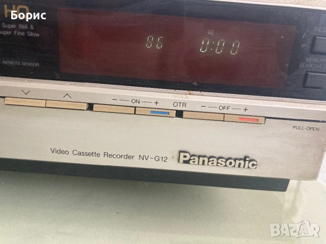 Видео Panasonic NV-G12EE VHS Recorder, снимка 3 - Плейъри, домашно кино, прожектори - 53923147